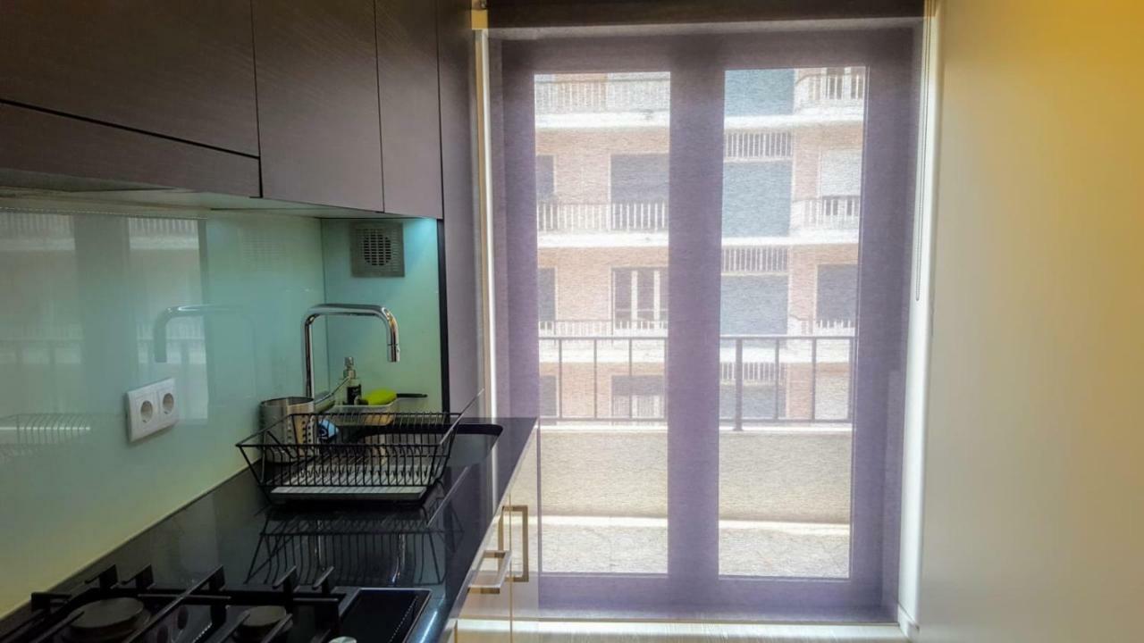 Apartment Jose Estevao Lissabon